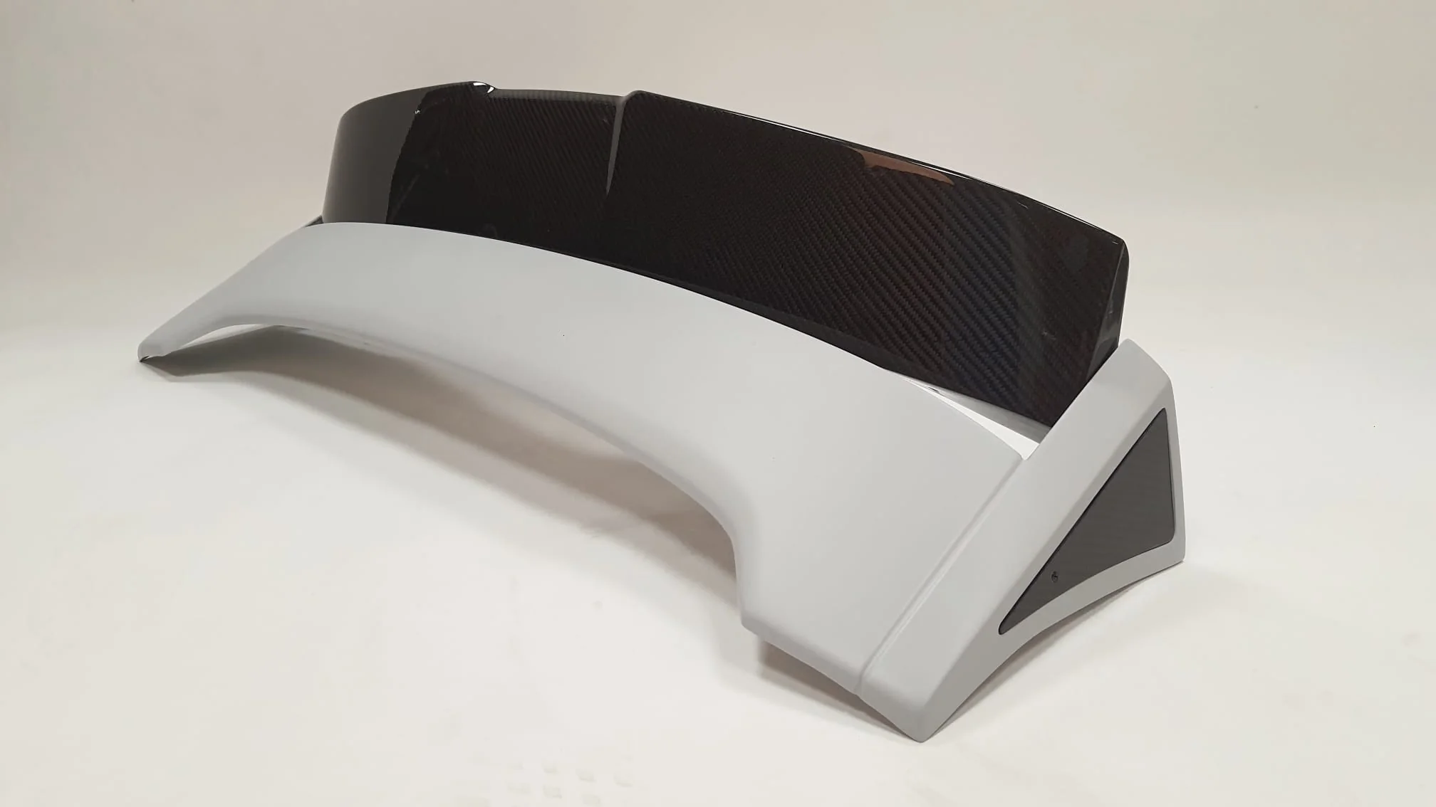 Abarth 500/595/695 –  70th Anniversary / 695 Esseesse Replica Spoiler met verstelbare vleugel