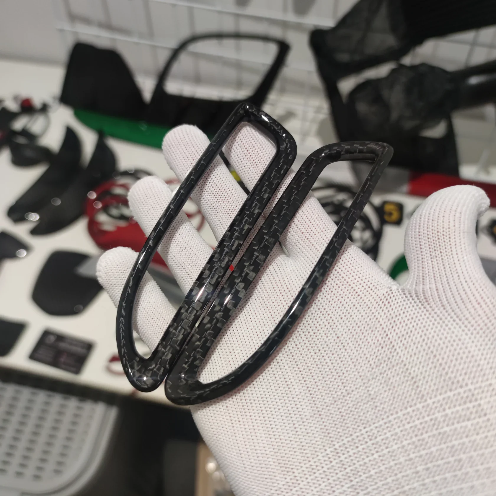 Abarth 500/595/695 – Carbon achter bumper “air outlet”  2016+