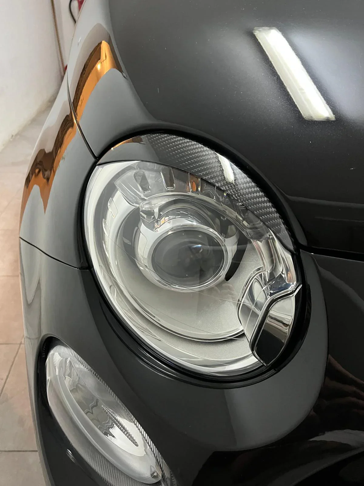 Abarth 500/595/695 – 100% full carbon angry eyelids
