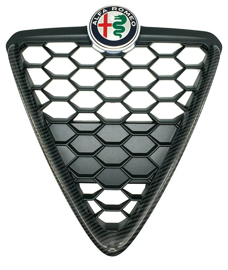 Carbon-look Facelift Grill  – Alfa Giulietta vanaf 2010 en nieuwer OP = OP!