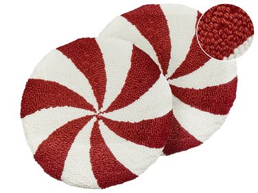 Set of 2 Decorative Cushions SWIRL CANDY Boucle 40 x 40 cm Red